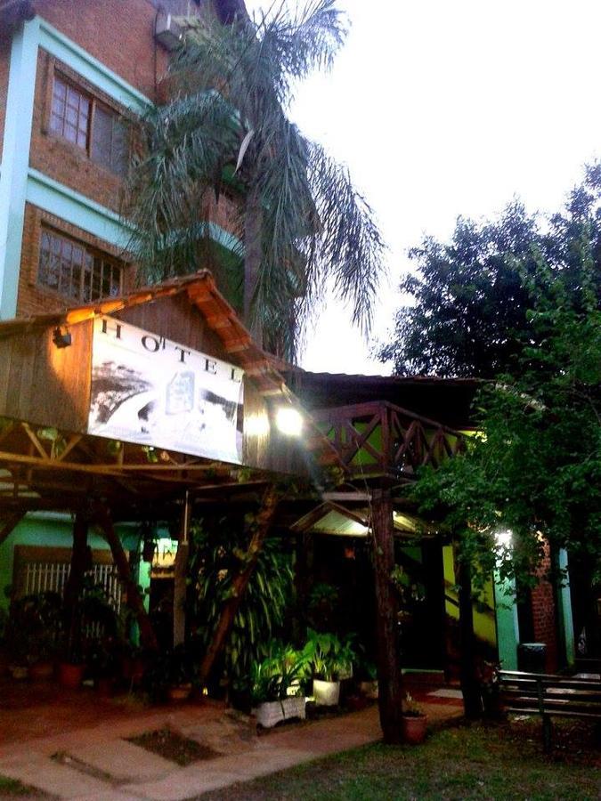 Hotel Los Abuelos 엘 소베르비오 외부 사진