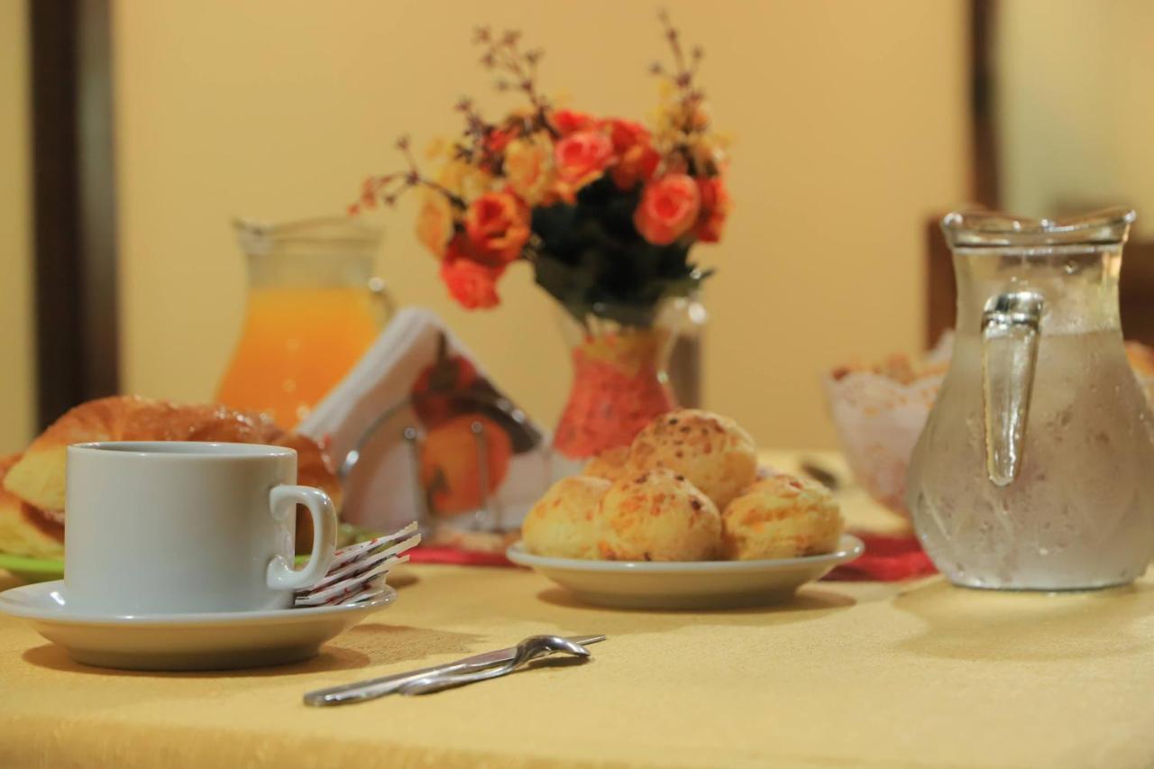 Hotel Los Abuelos 엘 소베르비오 외부 사진