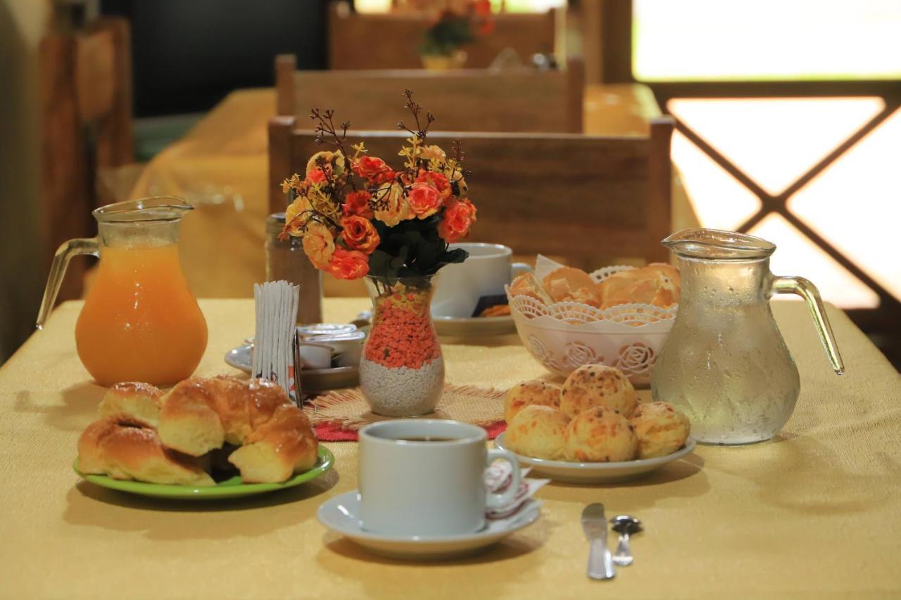Hotel Los Abuelos 엘 소베르비오 외부 사진
